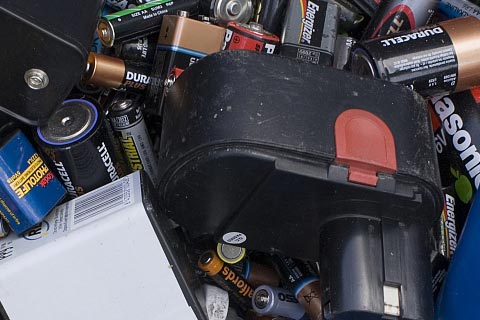 鹤岗高价旧电池回收,上门回收动力电池,动力电池回收